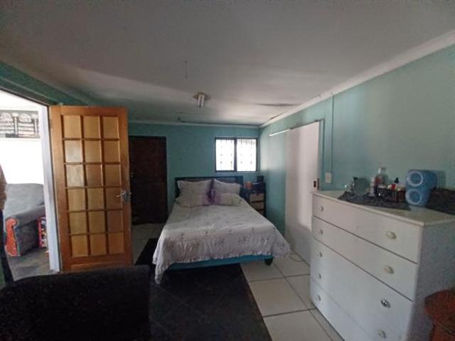 House for sale in Cape Town, Western Cape