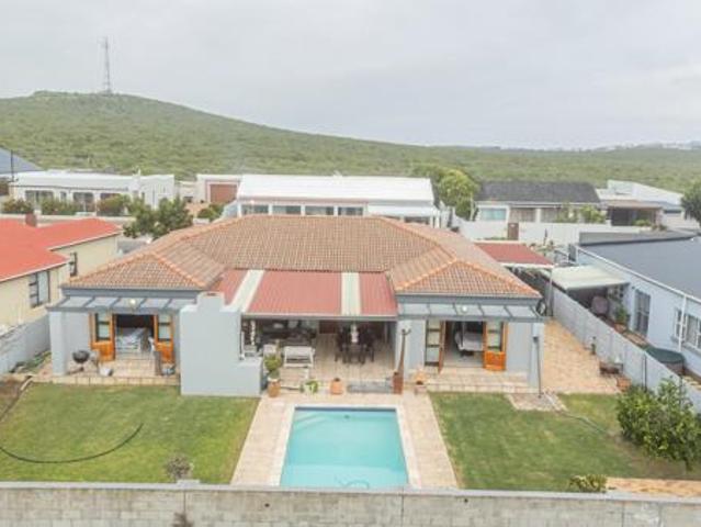 House for sale in Western Cape