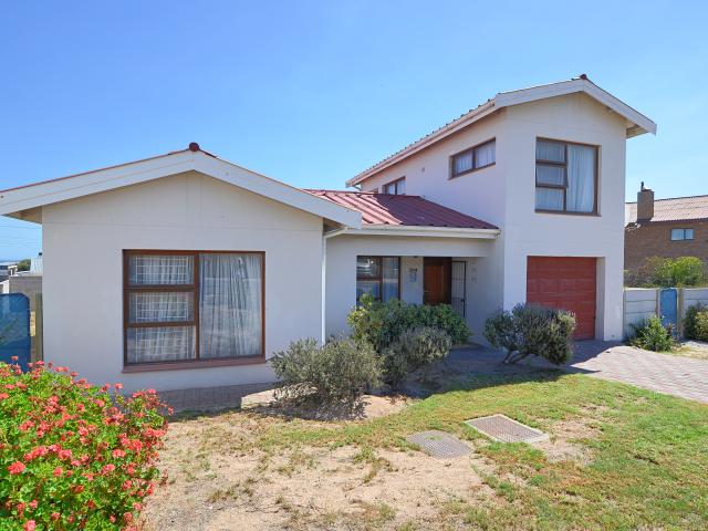 House for sale in West Coast, Riebeeck Valley