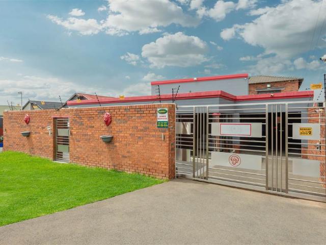 House for sale in Vosloorus, Gauteng