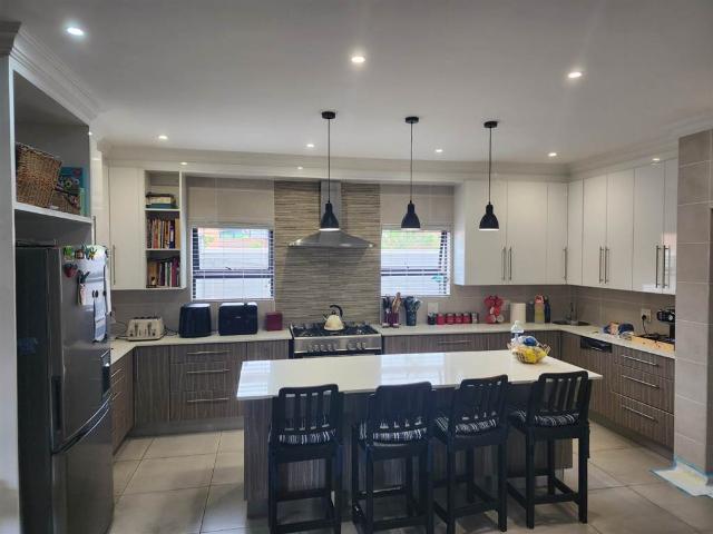 House for sale in Waterkloof, Gauteng