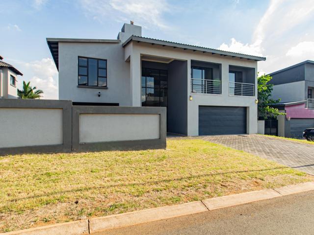 House for sale in Waterkloof, Gauteng