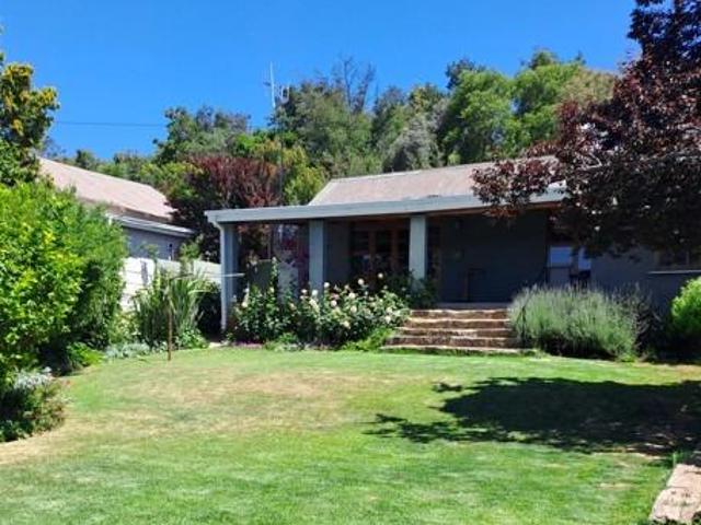 House for sale in Xhariep District Municipality, Free State