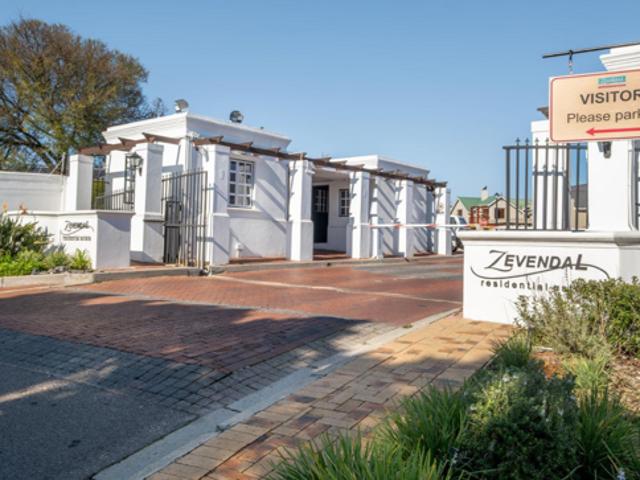 House for sale in Cape Town, Western Cape