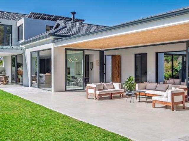 House for sale in Cape Town, Western Cape