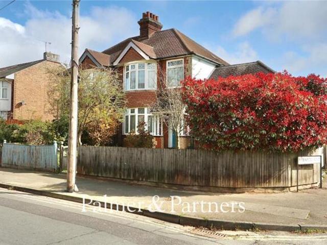 House for sale in Key Street, Suffolk