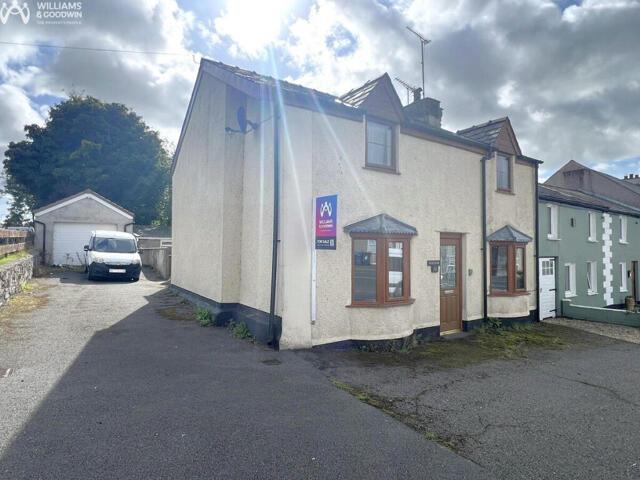 House for sale in Llannerch-y-Medd, Llanerchymedd