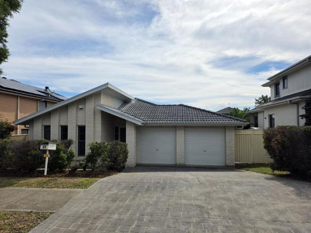 House for rent in Kellyville Ridge, Sydney