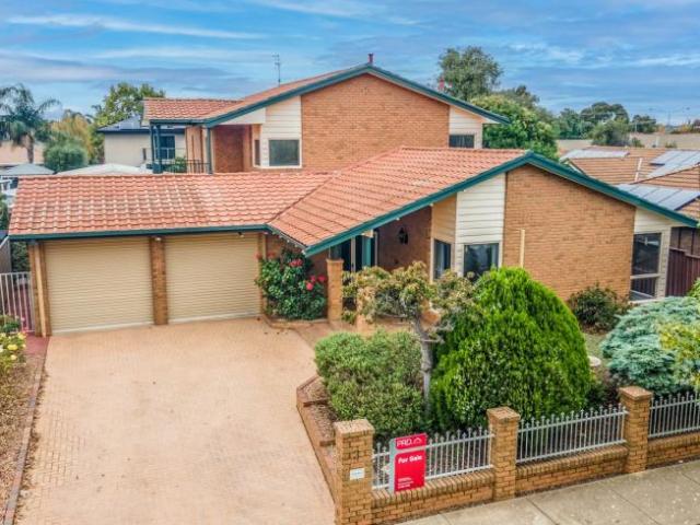 House for sale in Kialla Lakes, Kialla