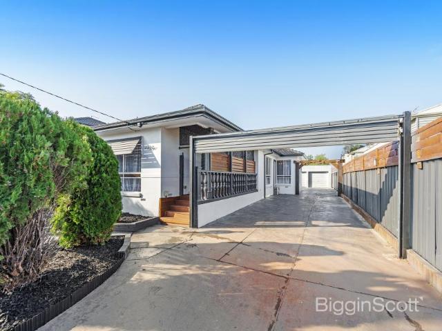 House for sale in Kingsville, Melbourne
