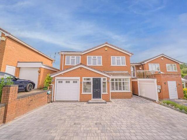 House for sale in Knowle, Knowle
