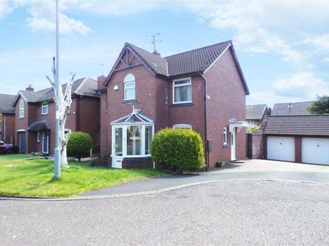 House for sale in Knowsley, Roby