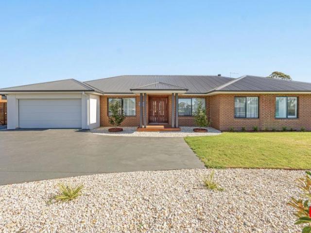 House for sale in Kyneton, Shire of Macedon Ranges