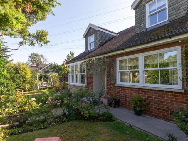 House for sale in Freckleton, Lancashire