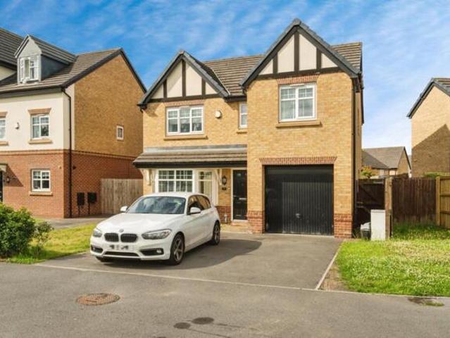 House for sale in Hag Fold, Wigan