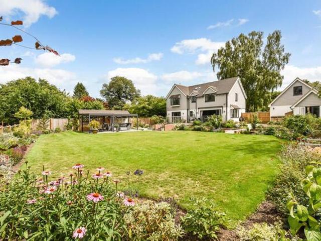 House for sale in Bolton Low Houses, Hampshire