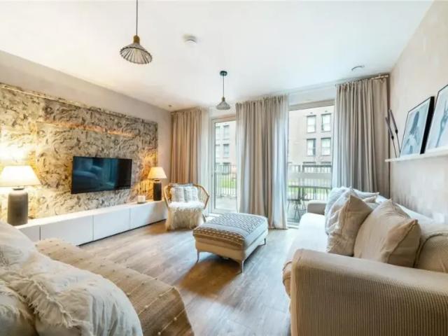 House for sale in Upton Park, Greater London