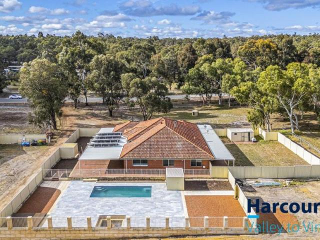House for sale in Lower Chittering, Shire Of Chittering