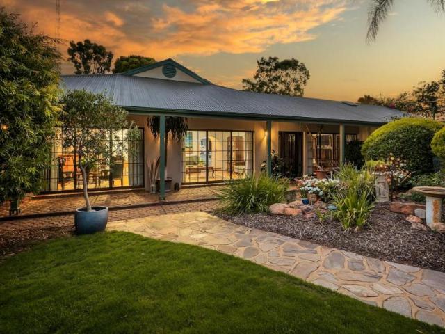 House for sale in Loxton, The District Council of Loxton Waikerie