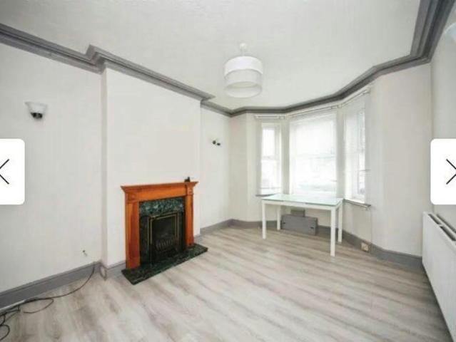 House for rent in Spring Park, Luton