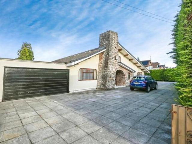 House for sale in Maghull, Kennessee Green