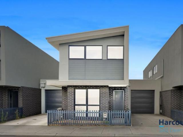 House for sale in Maidstone, Melbourne