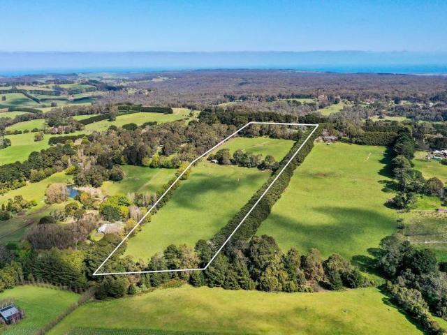 House for sale in Main Ridge, Melbourne