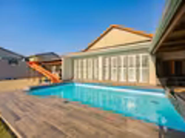 House for sale in Queensburgh, Kwazulu-natal