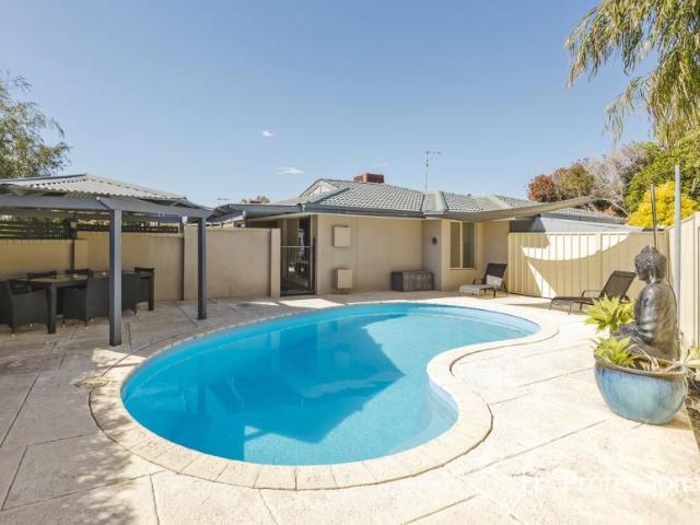 House for sale in Marangaroo, City of Wanneroo
