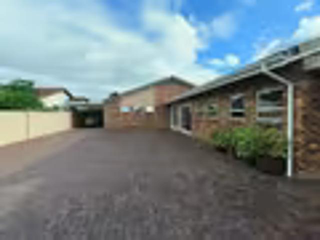 House for sale in Ugu District Municipality, Kwazulu-natal