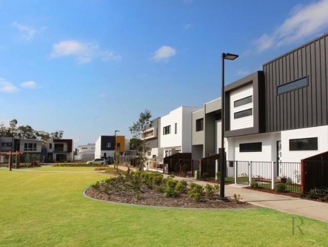 House for sale in Bedarra Precinct - Sunshine Cove, Sunshine Coast Regional