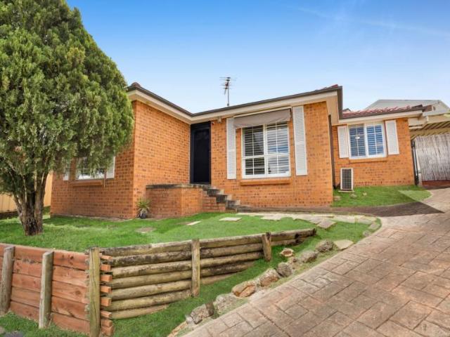 House for rent in Minto, Sydney