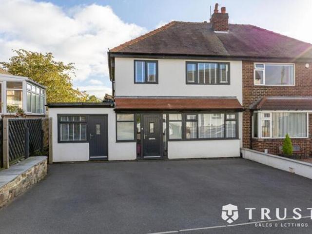 House for sale in Heckmondwike, West Yorkshire