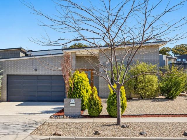 House for sale in Moncrieff, District of Gungahlin