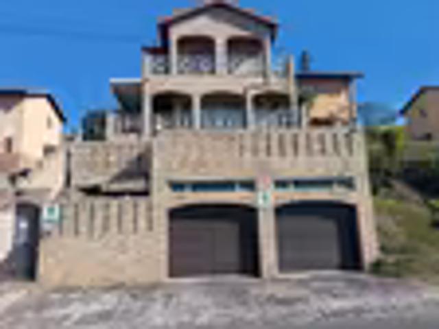 House for sale in Chatsworth, Kwazulu-natal