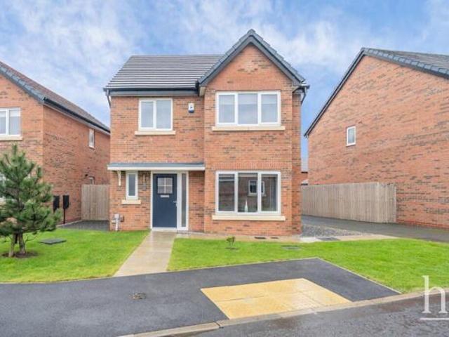 House for sale in Moreton