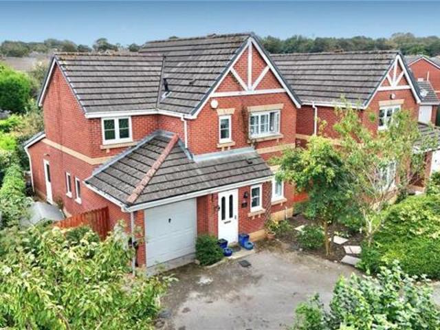 House for sale in Moreton, Overchurch Hill