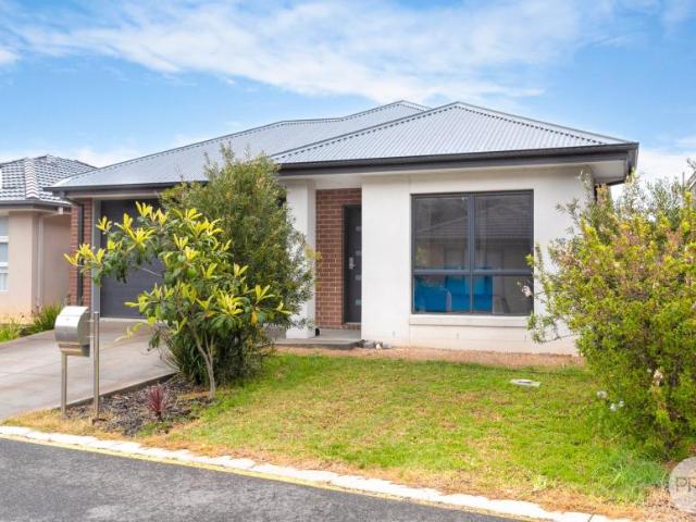 House for sale in Mount Clear, Ballarat