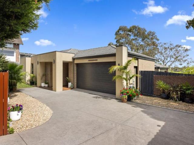 House for sale in Mount Eliza, Melbourne