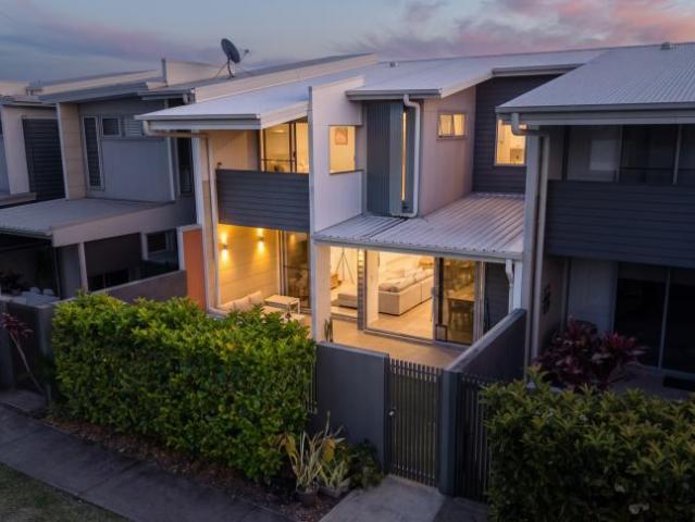 House for sale in Mountain Creek, Sunshine Coast Regional