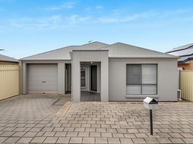 House for sale in Munno Para West, Adelaide