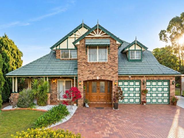 House for sale in Castle Hill, Greater Brisbane