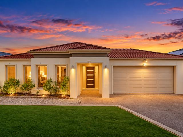 House for sale in Narre Warren South, Melbourne