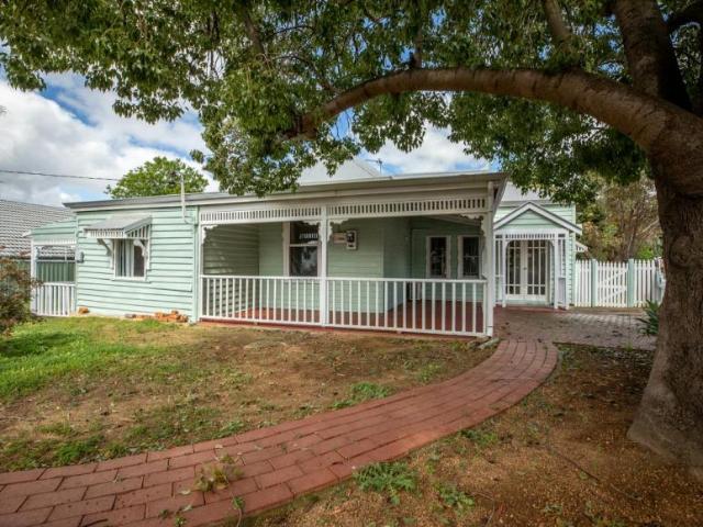 House for sale in Narrogin, Shire Of Narrogin