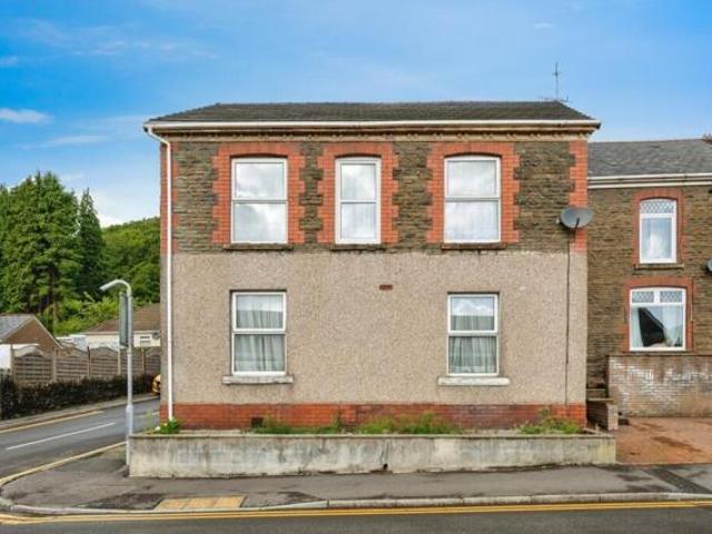 House for sale in Pontardawe, Ynysmeudwy