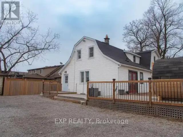 House for rent in Niagara Falls, Golden Horseshoe