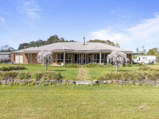 House for sale in Nintingbool, Golden Plains Shire