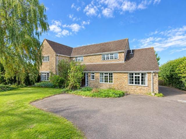 House for sale in North Cheriton
