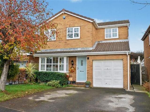 House for sale in West Ardsley, Tingley