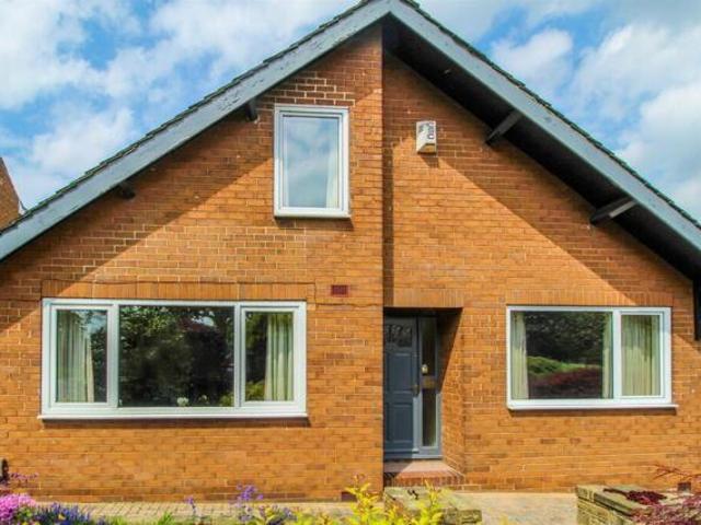 House for sale in Horbury, West Yorkshire
